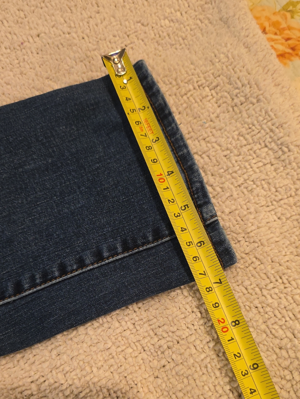 Kut from the Kloth Women's Dark Blue Rolled Cuff Jeans - Picture 6 of 11